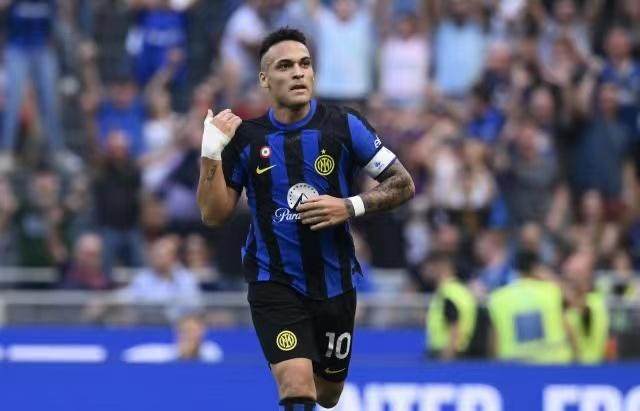 1697326243979013726.jpg 2b8d06716c41ccff5f6de56b1599c35.jpg